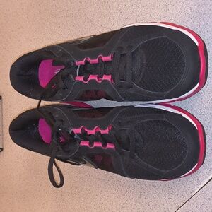Nike Brand Black, Hot Pink & White Women's Animal Print Athletic Sneakers
